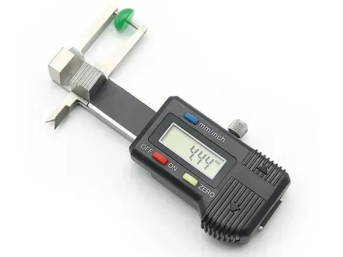 Digital Gem Gauge